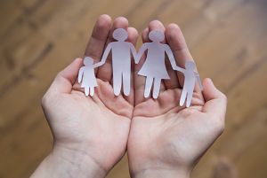 Eltern- und Familienberatung - Unterstützung von Eltern im Alltag mit Kindern;
kindliches Verhalten besser verstehen;
Beziehung neu gestalten Eltern- und Familienberatung - Unterstützung von Eltern im Alltag mit Kindern;
kindliches Verhalten besser verstehen;
Beziehung neu gestalten