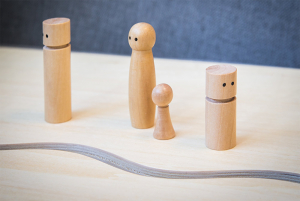 Familiendarstellung in Konfliktsituationen - Praxis für Psychotherapie und Beratung Dörte Schulz – Therapiematerial  Familiendarstellung in Konfliktsituationen - Praxis für Psychotherapie und Beratung Dörte Schulz – Therapiematerial